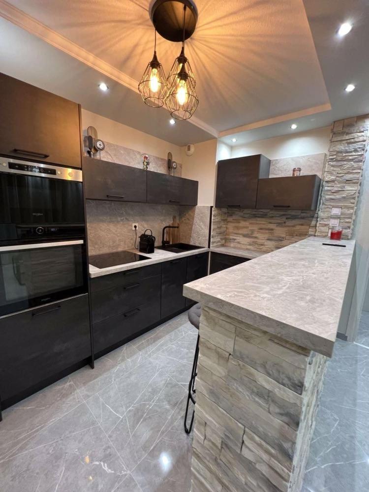 T3 5 Etoile Jacuzzi Apartment Toulouse Bagian luar foto